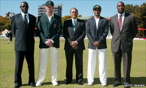 test-cricket-back1.jpg
